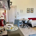 La Meridiana Oda ve Kahvaltı 3*