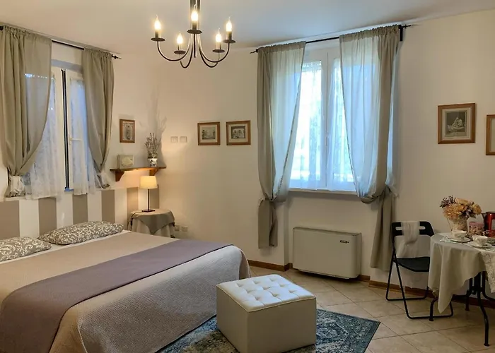 Bed & Breakfast La Meridiana 4*